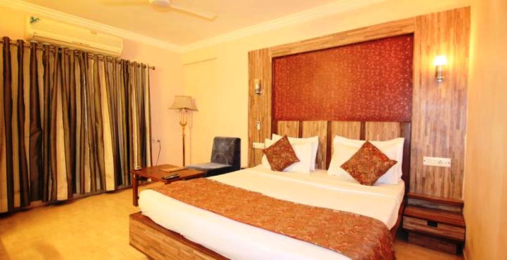 Hotel Eden Amhedabad Dış mekan fotoğraf